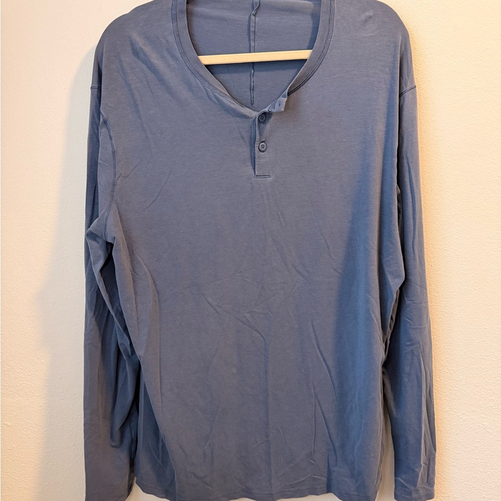 Men's Blue Long Sleeve Lululemon Shirt